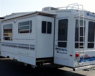 2000 Sunnybrook 5th Wheel RV Mobile Scout / SunnyBrook 30FKS Travel Trailer, 31' x 8', VIN # 4UBBS0P23Y1J22104