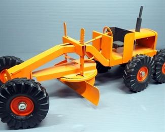 Ny-Lint Toys Metal Road Grader #1400, Approx 18.5" Long