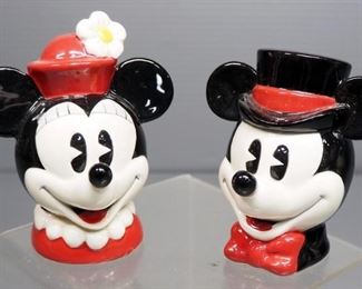 Lenox And Enesco Mickey And Minnie Mouse Ceramic Salt And Pepper Shakers, Total Qty 4