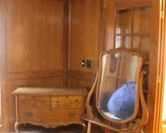 W-44   D-22   H-30   Mirror h-42