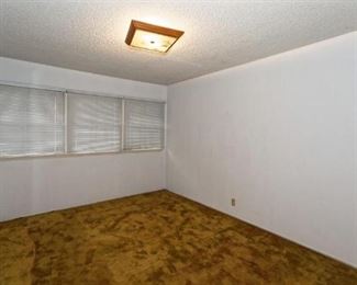 100	

2356 Knoxville Avenue Long Beach, CA 90815