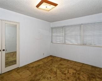 100	

2356 Knoxville Avenue Long Beach, CA 90815