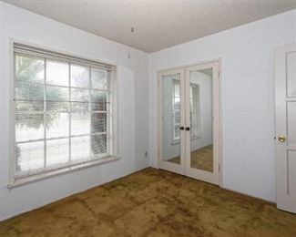 100	

2356 Knoxville Avenue Long Beach, CA 90815