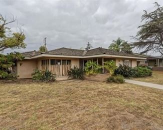 101	

605 Winslow Avenue Long Beach, CA 90814