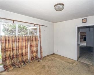 101	

605 Winslow Avenue Long Beach, CA 90814