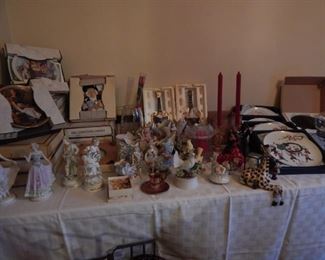 Many gift items... figurines, collector plates and more.