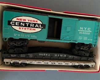 HO trains NY central & Erie Lackawanna