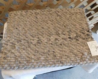 Project 62 Accent rug 24inx36in