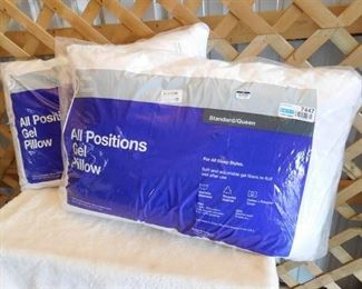 Made by design 2-all positions gel pillow size: Queen 20inx28in