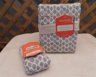 Opalhouse King cotton percale sheet set, Opalhouse cotton percale pillowcases 22inx40in