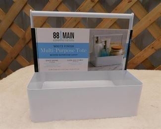 88 Main white finish multi-purpose tote modern bathroom caddy 9in W x 7in D x 8.5in H
