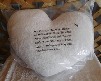 Room essentials heart shaped toss pillow 25inx21in