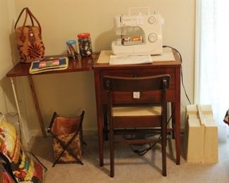 Singer Sewing Machine, Table, Sewing Items, Quilting Items