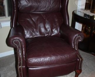 LEATHER RECLINER