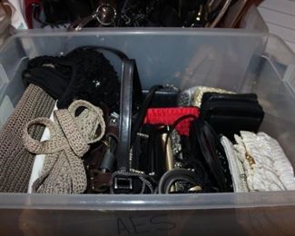 PURSES