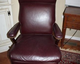 LEATHER DESK CHAIR