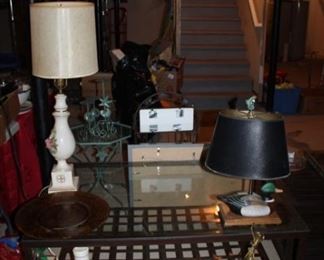 COFFE TABLE, LAMPS
