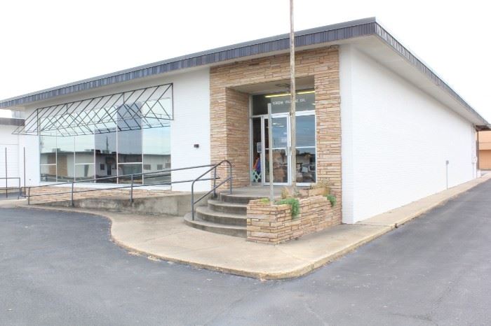 Packed with almost 5,000 sq. feet of shopping bliss! This sale is not to be missed! 