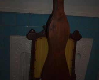 Vintage/Antique Handcrafted Dulcimer in Beautiful Condition!