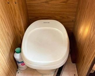 Dodge Ram 250 Roadtrek Van