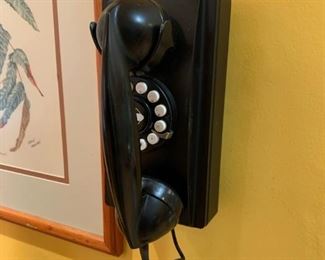 Vintage Style Wall Hanging Black Phone