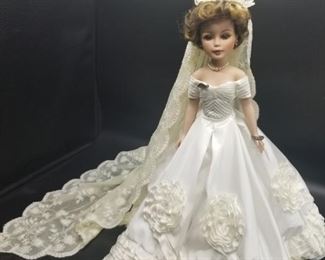 Please click on this link to find more information on this sale and all auction lots. You will find a detailed description, 10-15 photos of each lot, and the current bid. This sale closes on November 4! Get your bids in now: https://ctbids.com/#!/individualEstateSales/316/7841 