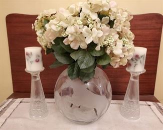 Please click on this link to find more information on this sale and all auction lots. You will find a detailed description, 10-15 photos of each lot, and the current bid. This sale closes on November 4! Get your bids in now: https://ctbids.com/#!/individualEstateSales/316/7841 