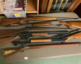 Rare Remington model 4 - 1907, 22 long rifle and  410 single barrel and others 