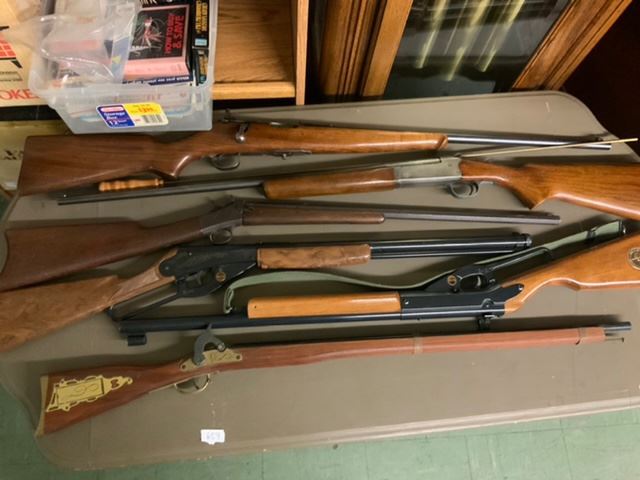 Rare Remington model 4 - 1907, 22 long rifle and  410 single barrel and others 