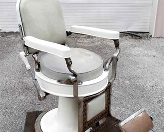 early 1900s Barber's Chair