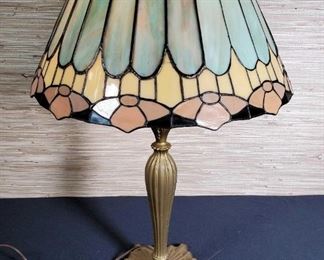 Signed Miller #906 Arts and Crafts Table Lamp with Stain Glass Shade (some cracks)