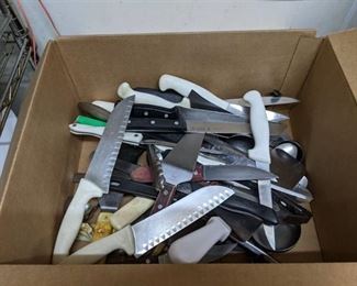 Assorted Kitchen Ware