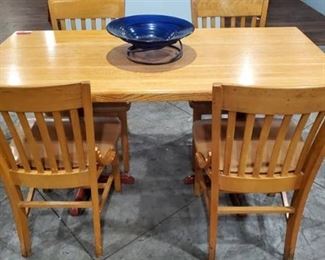 5ft Wood Dining Table With Chairs