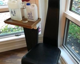 2 black chairs