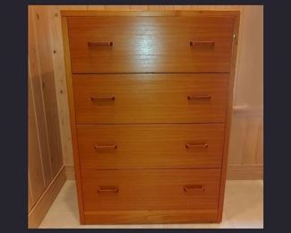 Really Nice Modernist Filing Cabinet 