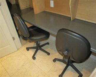 4 OFFICE CHAIRS.