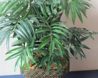 Faux palm in metal embossed cachepot