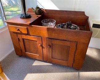 $395 - Primitive antique dry sink (make a great baby changing table) 50”L x 23”d x 30”H