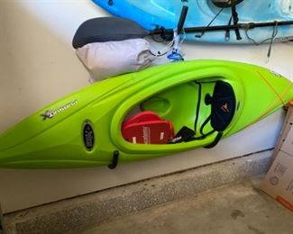 $250 Pelican kayak pursuit 80X 