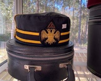 $30 Masonic hat 32nd degrés  with box 