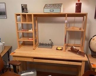 $120 Pine Desk with sheLve 