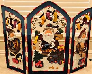Darling Christmas fireplace screen