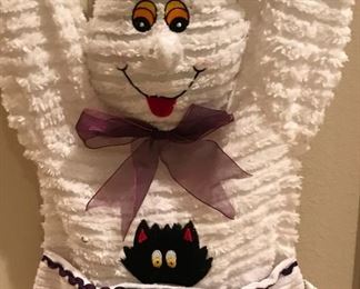 Chenille Halloween ghost