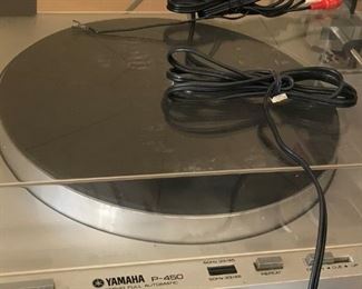 Yamaha turntable