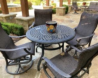 Swivel chairs and table