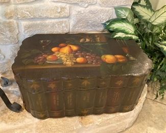 Fruit motif chest