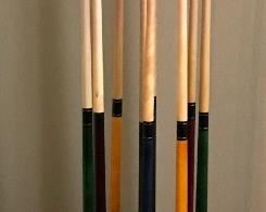 Pool stick holder
