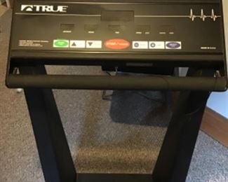 TRUE 450 soft system treadmill. Purchased over $2000.   SELLING for $885
