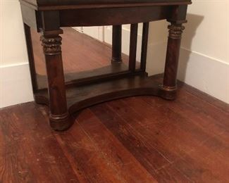 Classical/Empire Pier Table