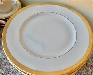 Detail: Syracuse Dinner plates
